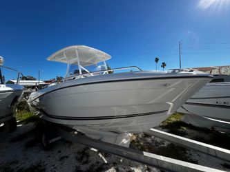 24' Jeanneau 2024 Yacht For Sale